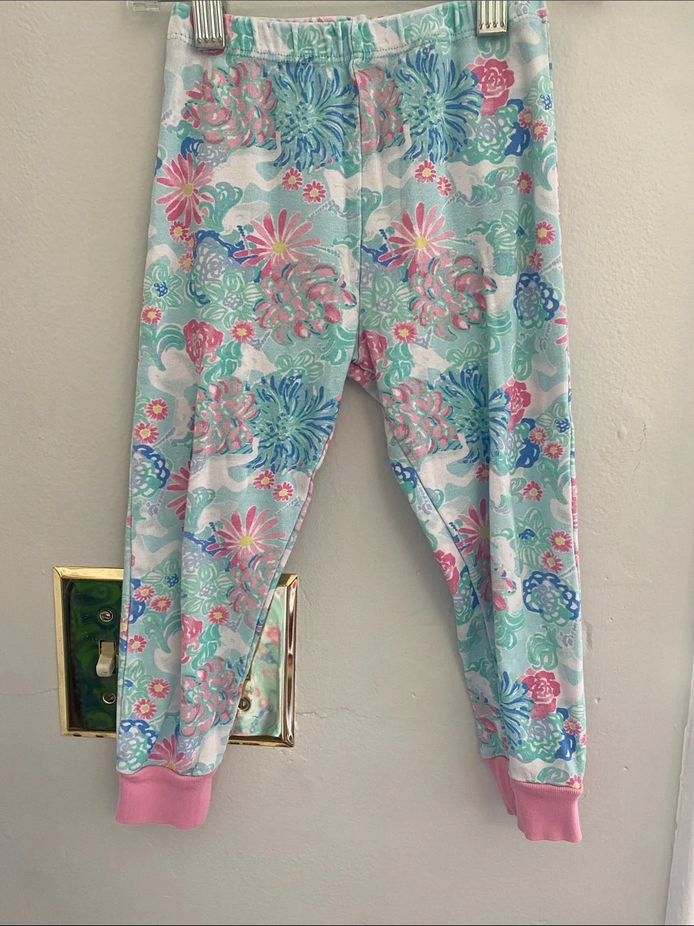 Lilly Pulitzer pottery barn kids Pastel Floral Pajama Set with Pink Trim